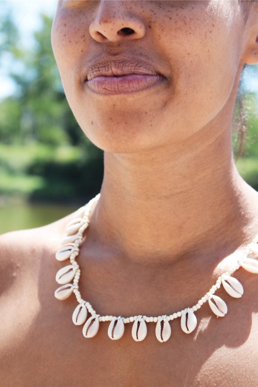 Collier surfer